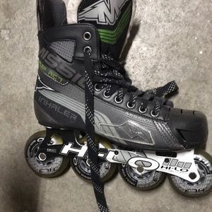 hockey skates